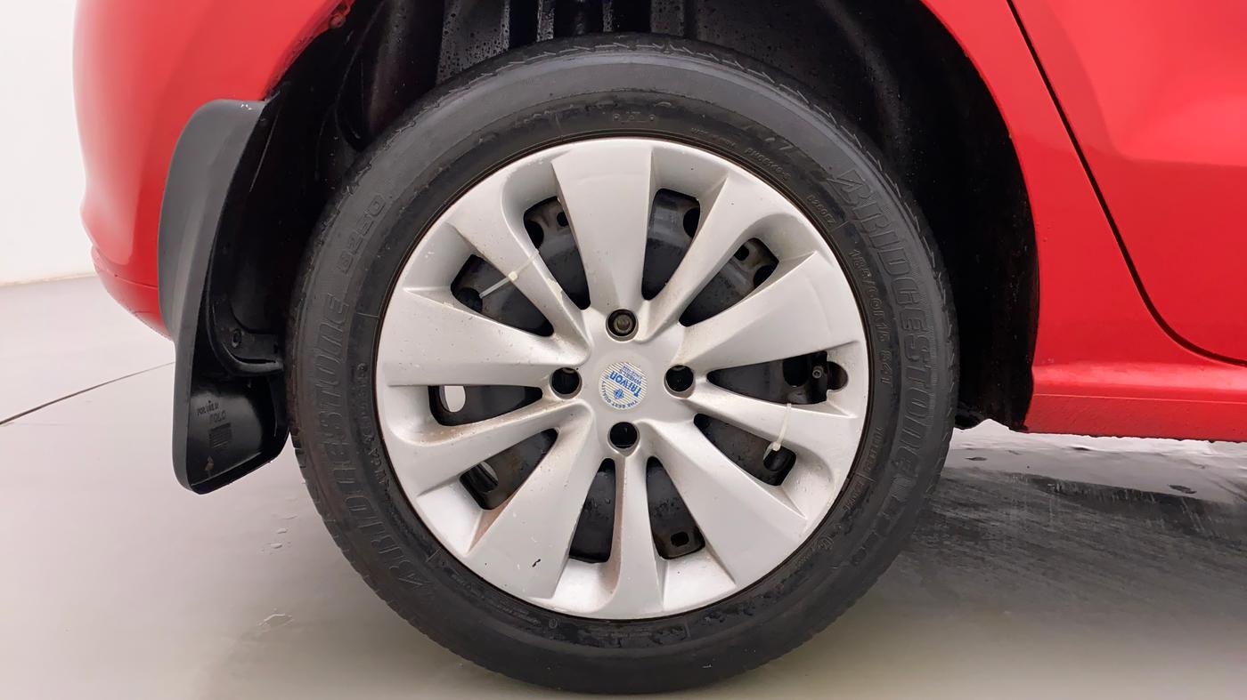 2013 Volkswagen Polo COMFORTLINE 1.2L DIESEL, Diesel, Manual, 67,034 km, Right Rear Wheel