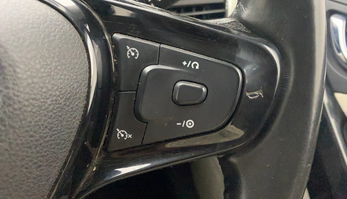 2020 Tata NEXON XZ PLUS (O) PETROL, Petrol, Manual, 32,333 km, Adaptive Cruise Control