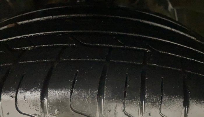 2020 Tata NEXON XZ PLUS (O) PETROL, Petrol, Manual, 32,333 km, Left Front Tyre Tread