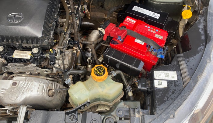 2020 Tata NEXON XZ PLUS (O) PETROL, Petrol, Manual, 32,333 km, Engine View - Left