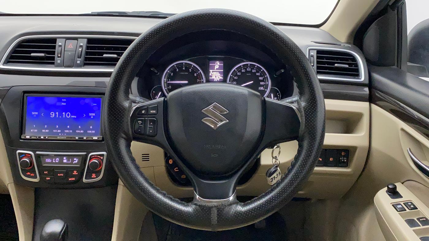 2017 Maruti Ciaz DELTA 1.4 AT PETROL, Petrol, Automatic, 66,724 km, Steering Wheel Close Up