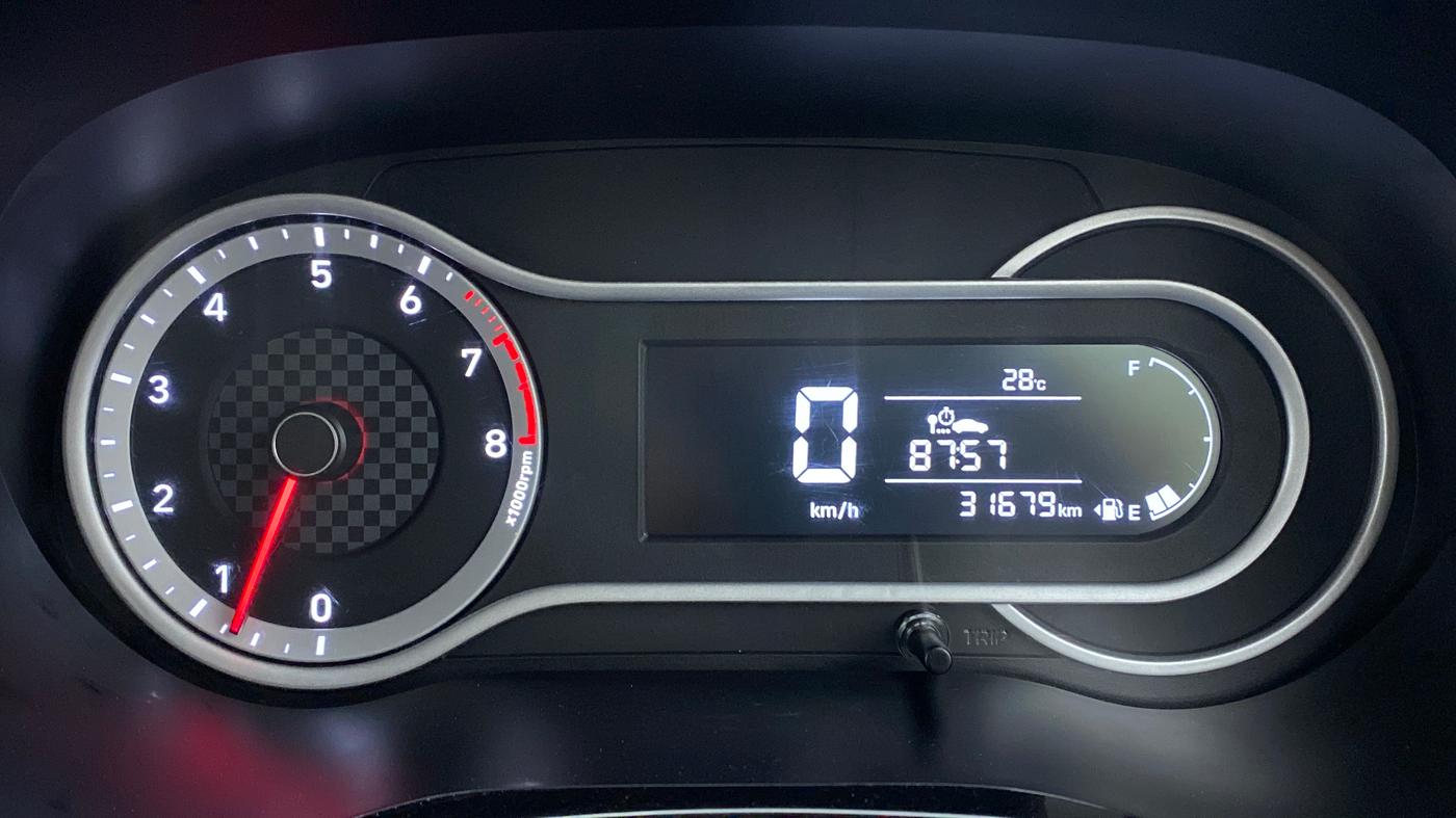2020 Hyundai GRAND I10 NIOS SPORTZ PETROL, Petrol, Manual, 31,748 km, Odometer Image
