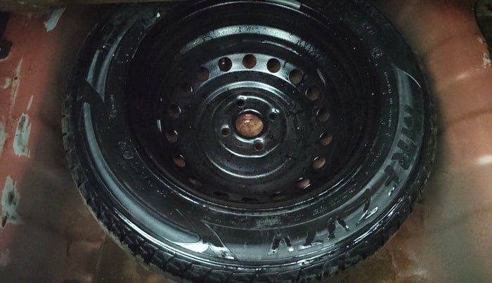 2016 Hyundai Verna 1.4 VTVT, CNG, Manual, 1,07,607 km, Spare Tyre