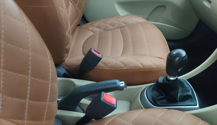 2016 Hyundai Verna 1.4 VTVT, CNG, Manual, 1,07,607 km, Gear Lever