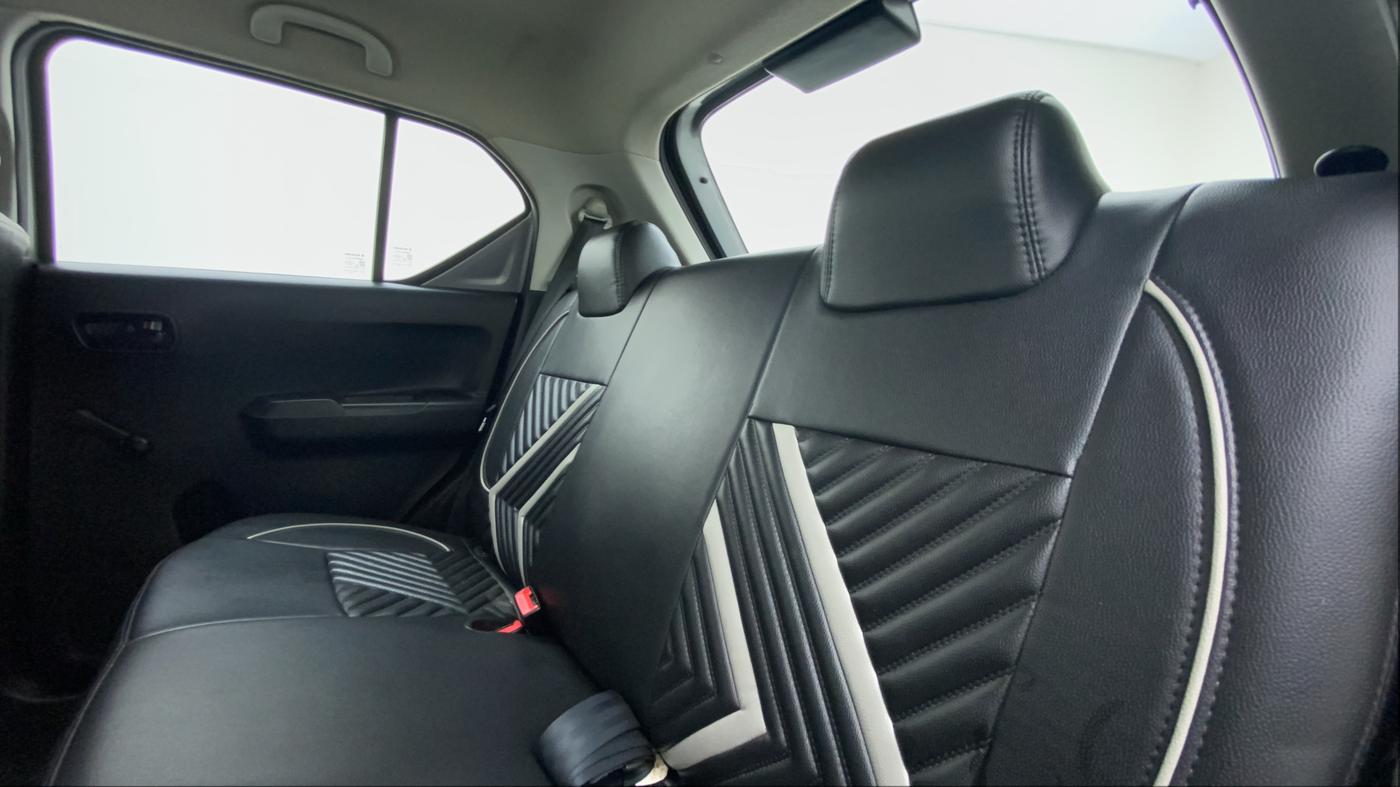 2017 Maruti IGNIS SIGMA 1.2 K12, Petrol, Manual, 31,406 km, Right Side Rear Door Cabin
