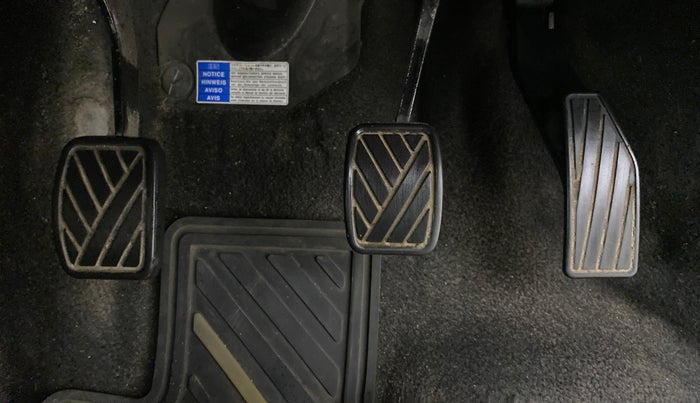 2017 Maruti IGNIS SIGMA 1.2 K12, Petrol, Manual, 31,406 km, Pedals