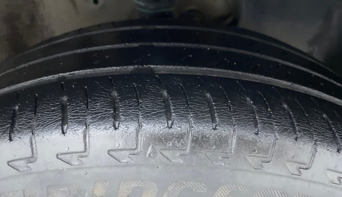 2017 Maruti IGNIS SIGMA 1.2 K12, Petrol, Manual, 31,406 km, Right Front Tyre Tread