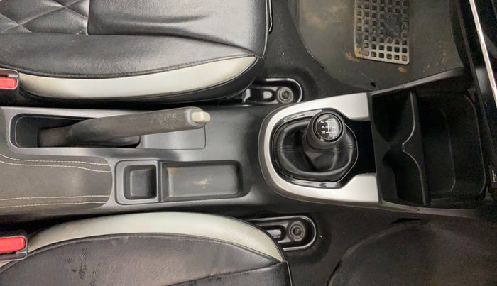 2017 Honda WR-V 1.2L I-VTEC VX MT, Petrol, Manual, 31,497 km, Gear Lever