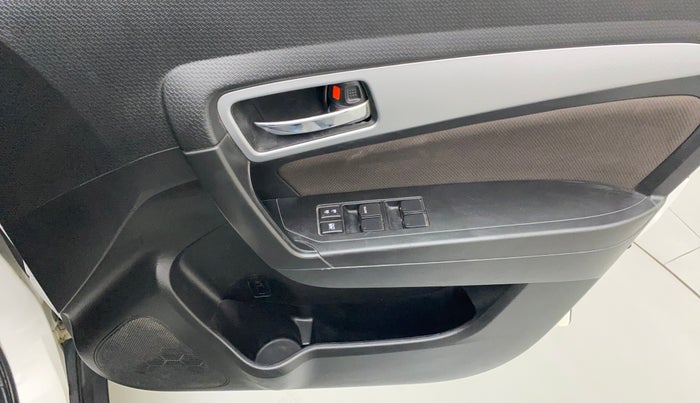 2021 Toyota URBAN CRUISER PREMIUM GRADE AT, Petrol, Automatic, 76,972 km, Driver Side Door Panels Control