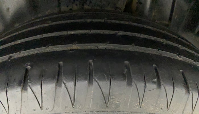 2021 Toyota URBAN CRUISER PREMIUM GRADE AT, Petrol, Automatic, 76,972 km, Left Rear Tyre Tread