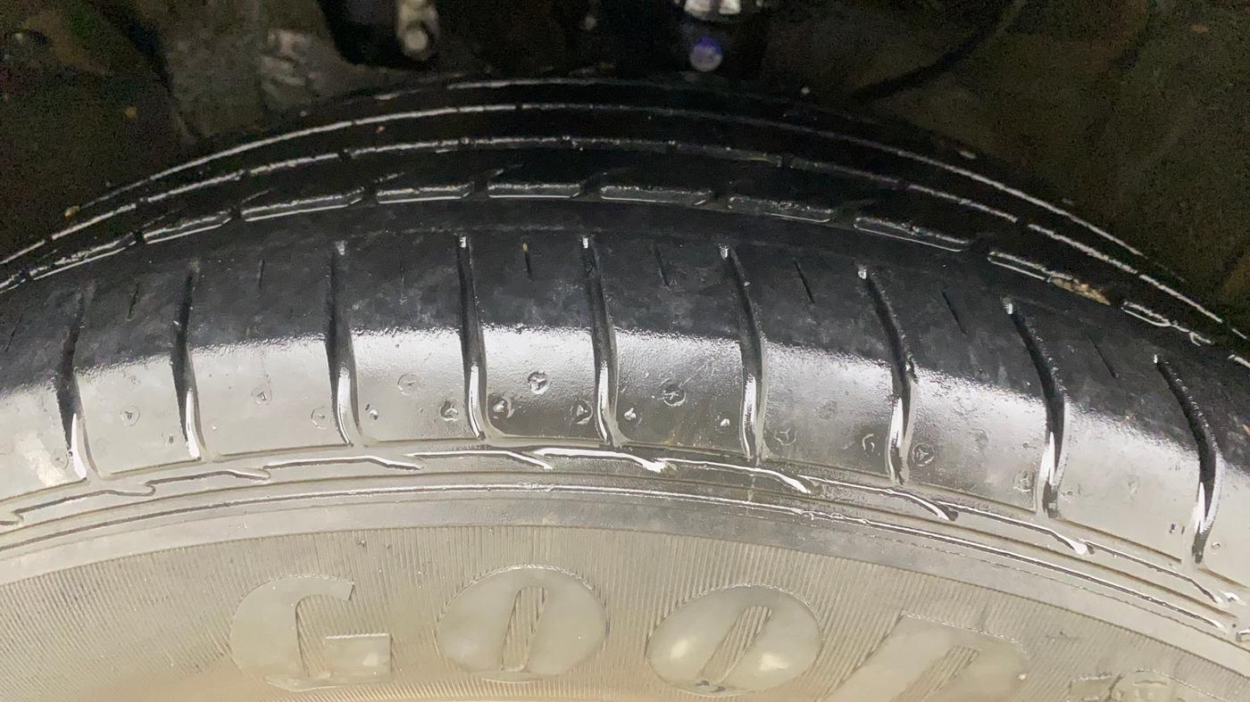 2015 Hyundai Creta S 1.6 PETROL, Petrol, Manual, 81,727 km, Left Front Tyre Tread