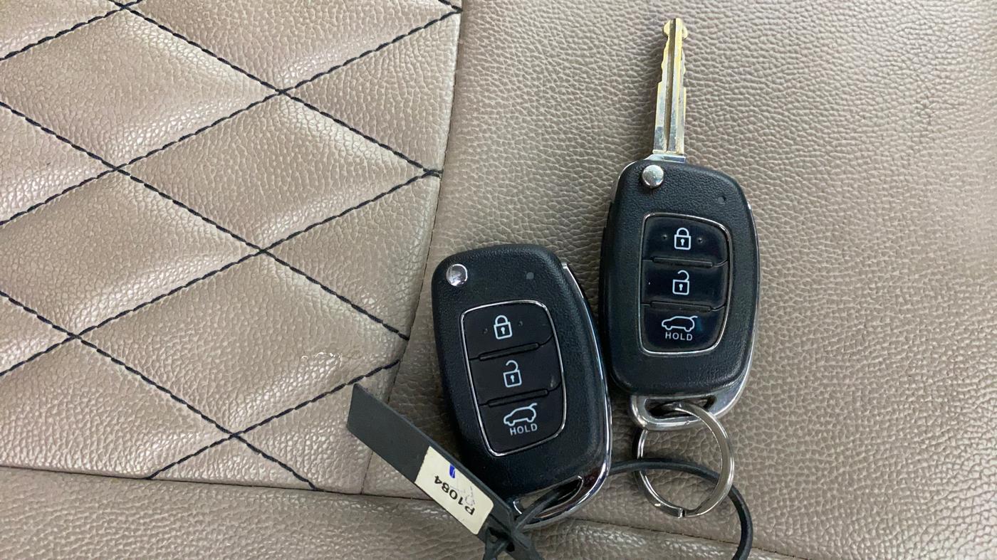 2015 Hyundai Creta S 1.6 PETROL, Petrol, Manual, 81,727 km, Key Close Up