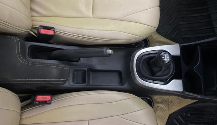 2017 Honda WR-V 1.2L I-VTEC VX MT, Petrol, Manual, 46,442 km, Gear Lever