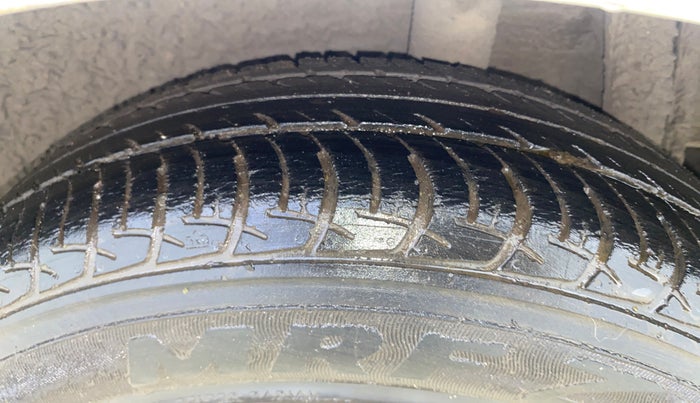 2017 Maruti Celerio VXI AMT, Petrol, Automatic, 47,075 km, Left Rear Tyre Tread