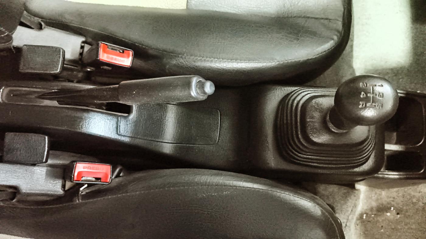 2020 Maruti Eeco 5 STR, Petrol, Manual, 49,755 km, Gear Lever