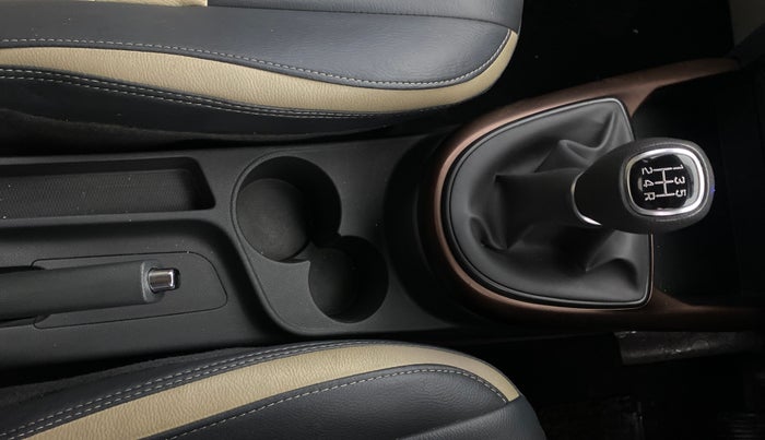 2021 Hyundai AURA SX 1.2, Petrol, Manual, 58,912 km, Gear Lever