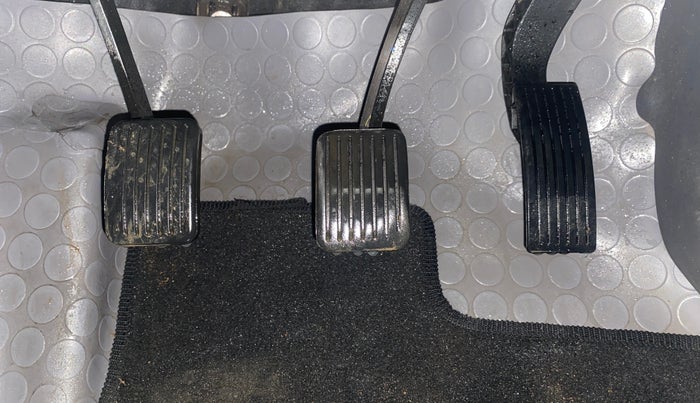 2021 Hyundai AURA SX 1.2, Petrol, Manual, 58,912 km, Pedals