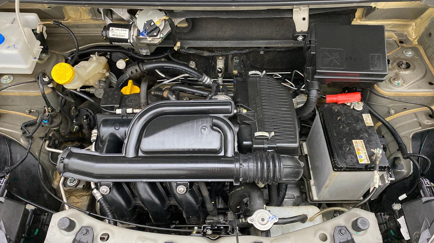 2022 Renault Kwid 1.0 RXT Opt, Petrol, Manual, 5,324 km, Open Bonet