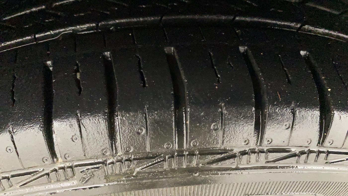 2020 Maruti Celerio X ZXI (O) AMT, Petrol, Automatic, 26,982 km, Left Front Tyre Tread