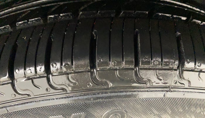 2020 Maruti Celerio X ZXI (O) AMT, Petrol, Automatic, 26,982 km, Right Front Tyre Tread