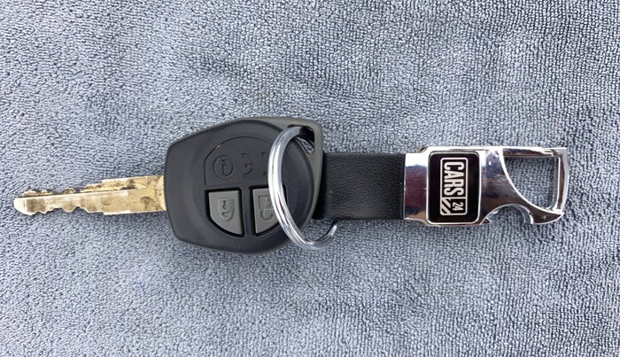 2019 Maruti Dzire VXI, Petrol, Manual, 7,804 km, Key Close Up