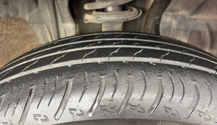 2023 Nissan MAGNITE XV TURBO, Petrol, Manual, 24,524 km, Right Front Tyre Tread