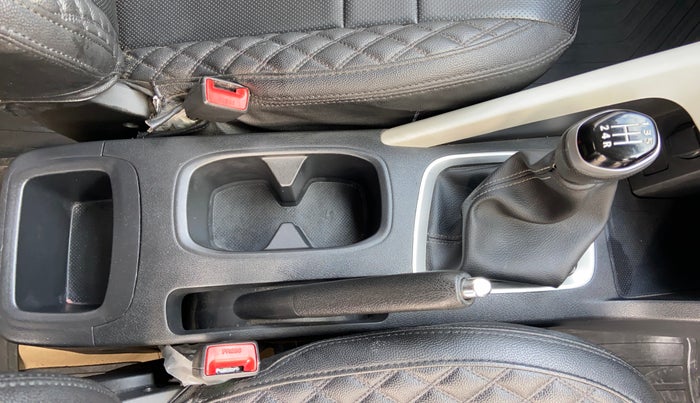 2023 Nissan MAGNITE XV TURBO, Petrol, Manual, 24,524 km, Gear Lever