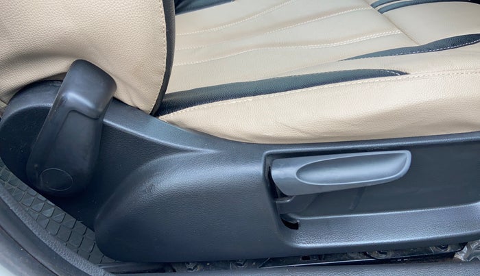 2015 Volkswagen Polo GT TSI AT, Petrol, Automatic, 52,560 km, Driver Side Adjustment Panel
