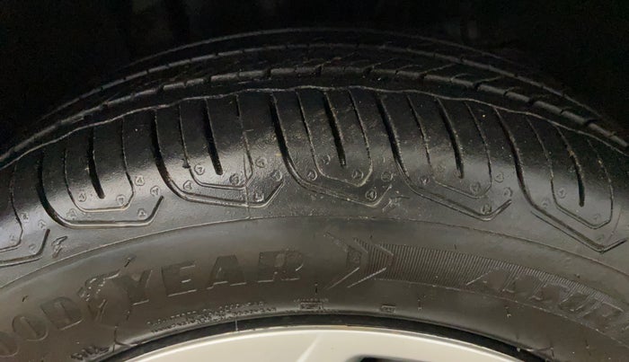 2023 Tata Tiago XT (O) PETROL, Petrol, Manual, 10,442 km, Right Front Tyre Tread