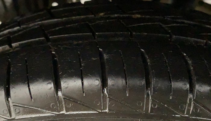 2020 Maruti Alto VXI PLUS, Petrol, Manual, 15,186 km, Right Rear Tyre Tread