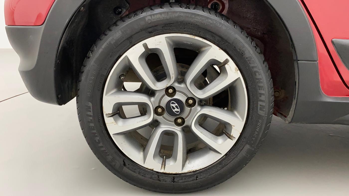 2016 Hyundai i20 Active 1.4 SX, Diesel, Manual, 85,872 km, Right Rear Wheel