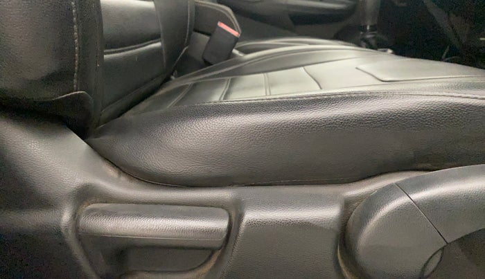 2019 Honda WR-V 1.5L I-DTEC VX MT, Diesel, Manual, 46,147 km, Driver Side Adjustment Panel