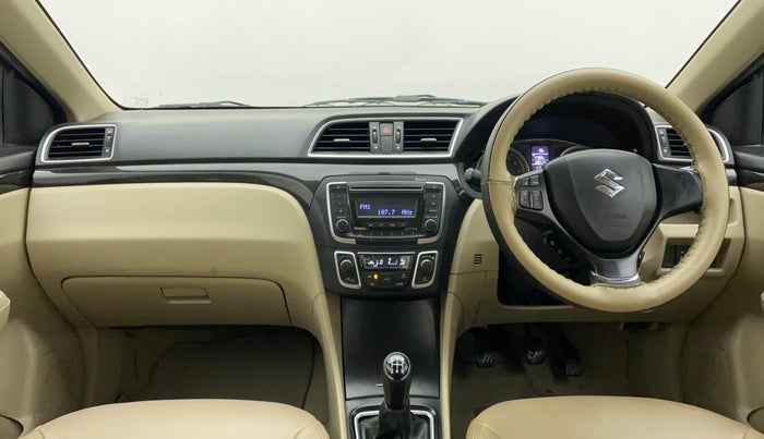 2015 Maruti Ciaz VXI+, Petrol, Manual, 68,617 km, Dashboard