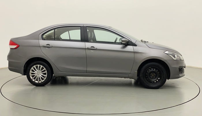 2015 Maruti Ciaz VXI+, Petrol, Manual, 68,617 km, Right Side View