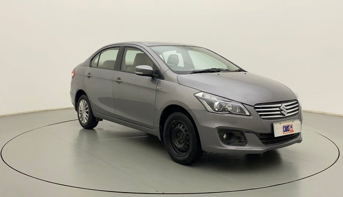 2015 Maruti Ciaz VXI+, Petrol, Manual, 68,617 km, Right Front Diagonal