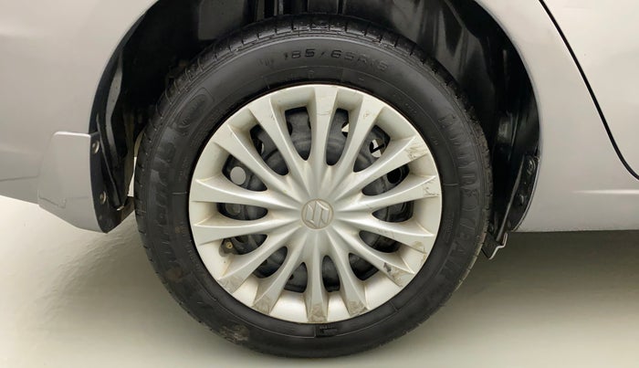 2015 Maruti Ciaz VXI+, Petrol, Manual, 68,617 km, Right Rear Wheel