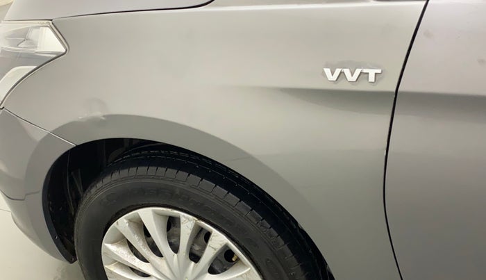 2015 Maruti Ciaz VXI+, Petrol, Manual, 68,617 km, Left fender - Slightly dented