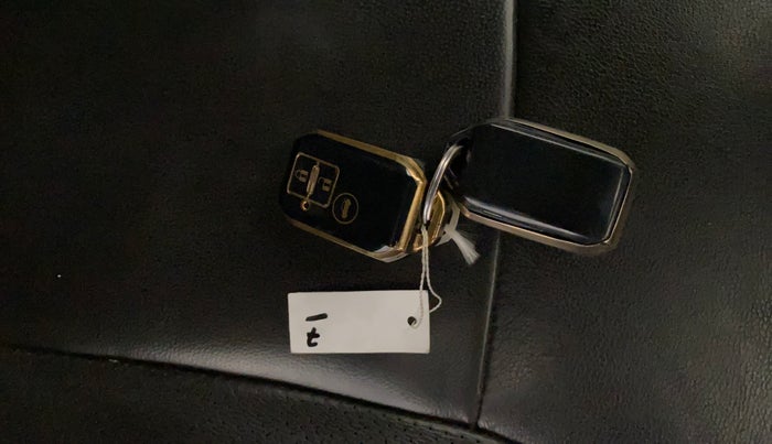 2021 Maruti XL6 ALPHA MT, Petrol, Manual, 91,044 km, Key Close Up