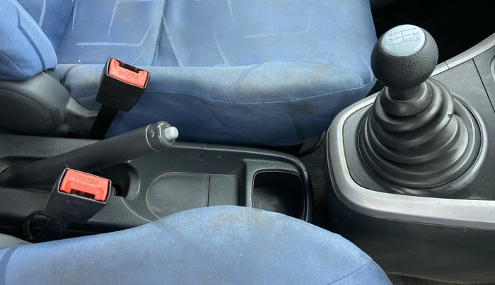 2010 Maruti Ritz ZXI, Petrol, Manual, 33,878 km, Gear Lever