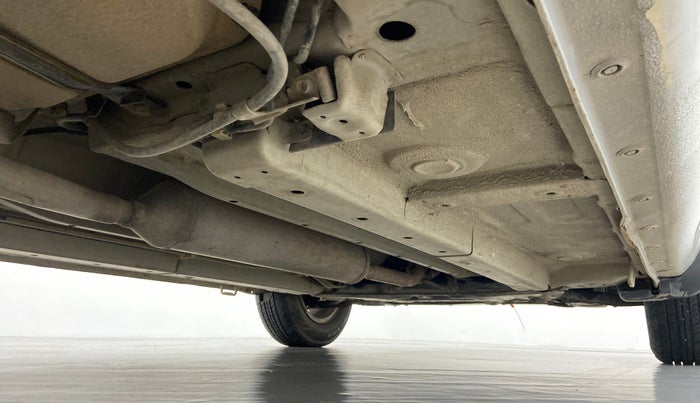 2010 Maruti Ritz ZXI, Petrol, Manual, 33,878 km, Right Side Underbody