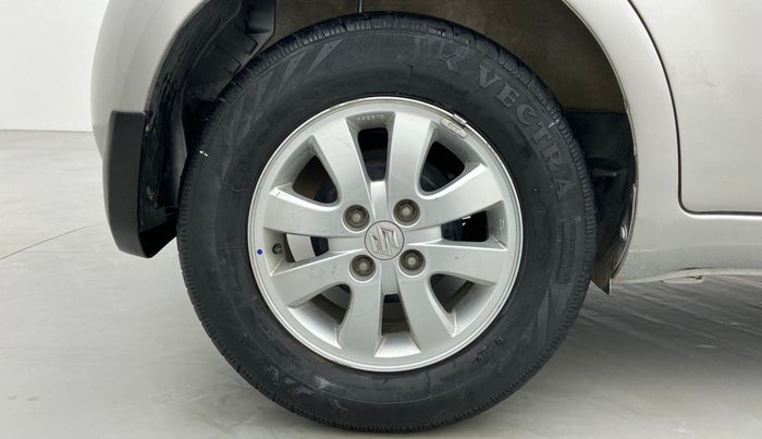 2010 Maruti Ritz ZXI, Petrol, Manual, 33,878 km, Right Rear Wheel