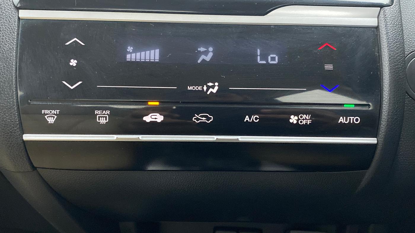 2016 Honda Jazz 1.2L I-VTEC V AT, Petrol, Automatic, 85,680 km, Automatic Climate Control