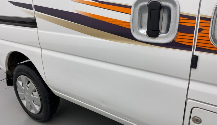 2019 Maruti Eeco 5 STR WITH AC PLUSHTR, Petrol, Manual, 31,139 km, Right rear door - Slightly dented