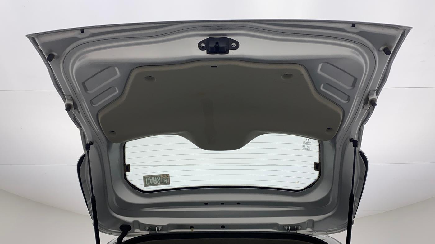 2019 Renault TRIBER RXZ, Petrol, Manual, 53,617 km, Boot Door Open