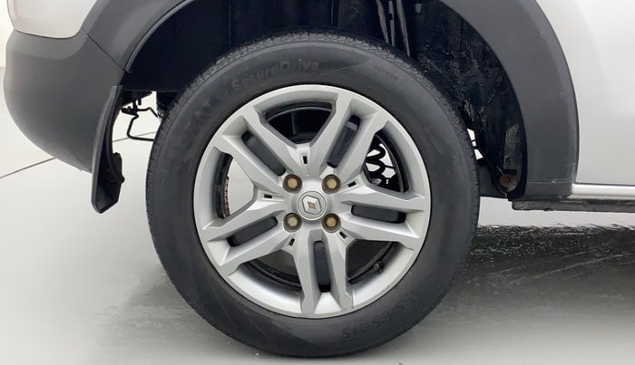 2019 Renault TRIBER RXZ, Petrol, Manual, 53,617 km, Right Rear Wheel