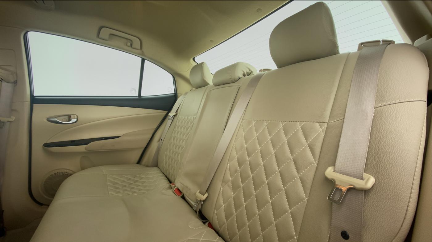 2021 Toyota YARIS G MT, Petrol, Manual, 13,568 km, Right Side Rear Door Cabin