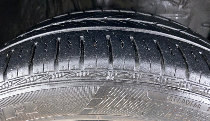 2021 Toyota YARIS G MT, Petrol, Manual, 13,568 km, Right Front Tyre Tread