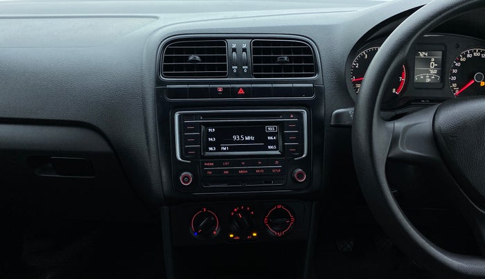 2016 Volkswagen Polo COMFORTLINE 1.2L PETROL, Petrol, Manual, 69,290 km, Air Conditioner