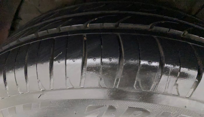 2011 Hyundai i20 ASTA 1.2, Petrol, Manual, 77,685 km, Right Rear Tyre Tread