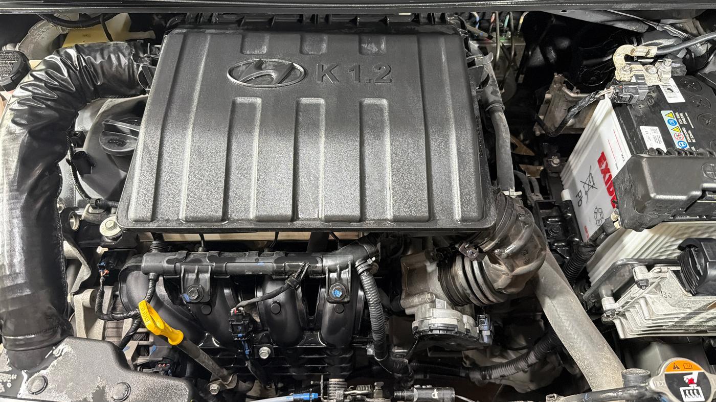 2025 Hyundai GRAND I10 NIOS ASTA AMT 1.2 KAPPA VTVT, Petrol, Automatic, 10,915 km, Engine View